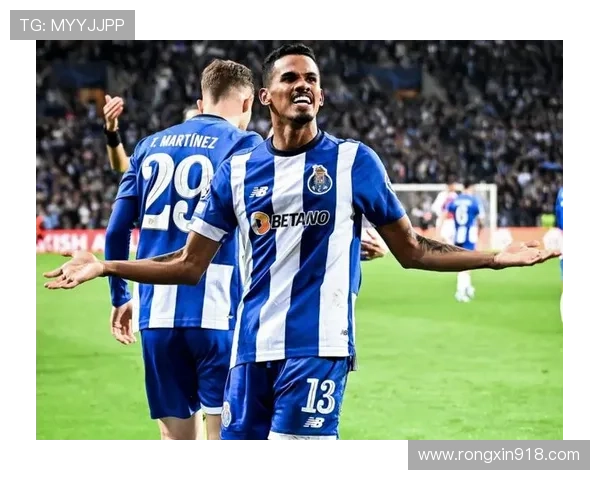 桑巴旅欧报131:内雷斯传射射落铁鹰,马丁传射破魔擒蓝狐 桑巴旅欧报131:内雷斯传射射落铁鹰,马丁传射破魔擒蓝狐